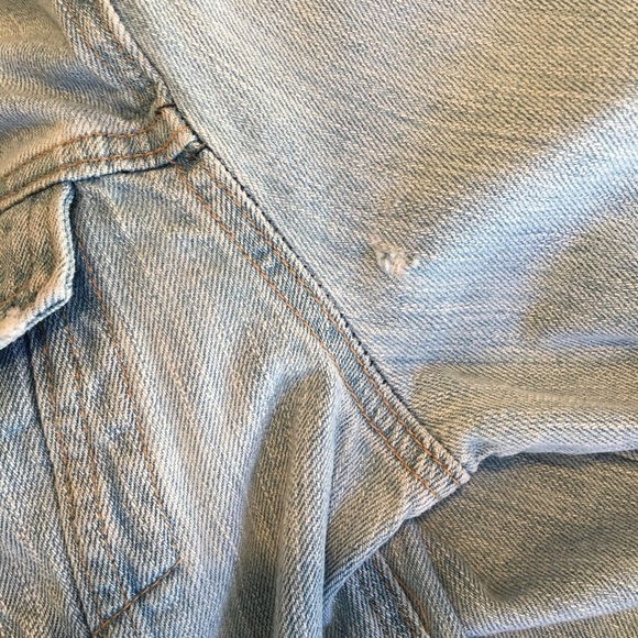 GAP Saddle Jean Denim Jacket Light Wash Size M - Picture 6 of 8